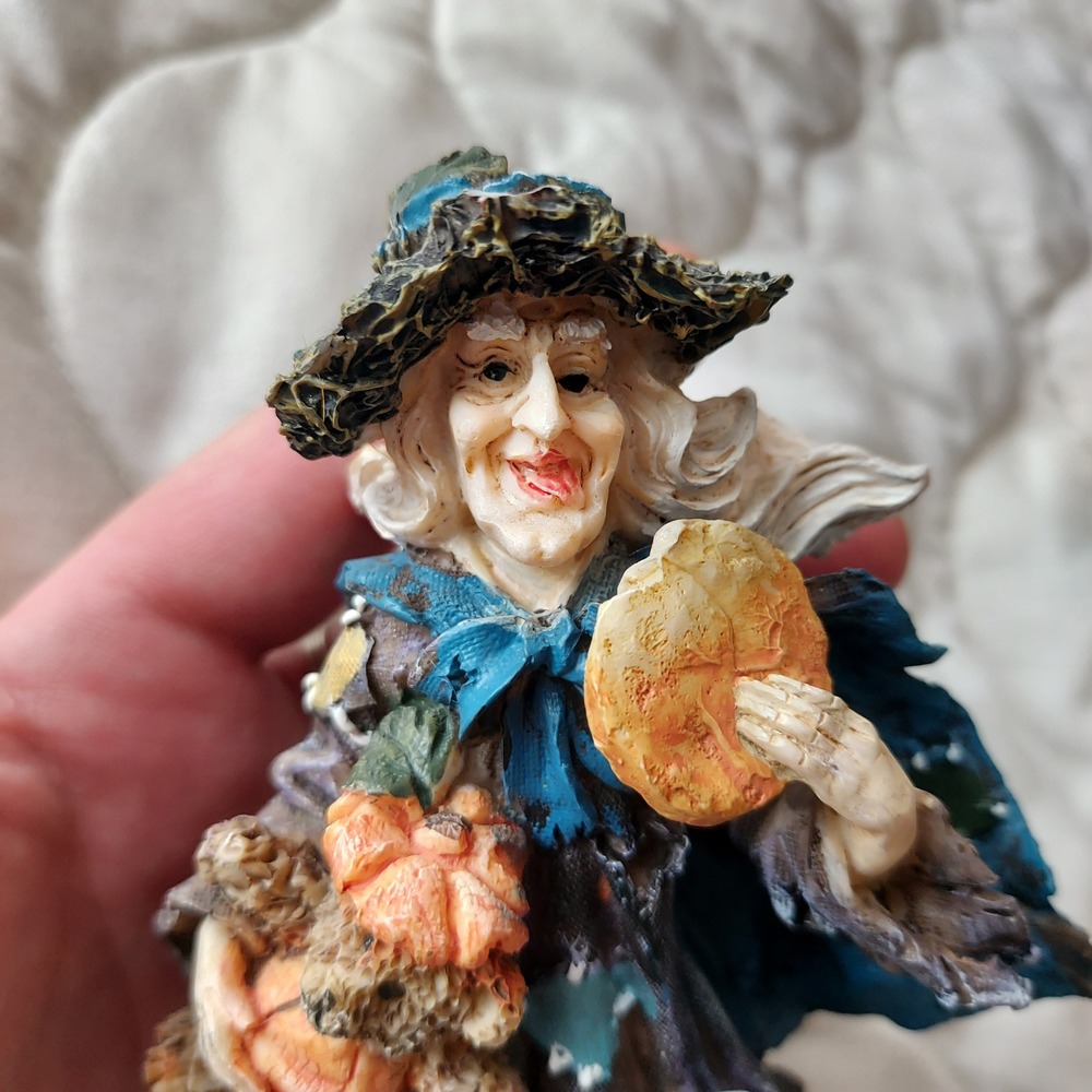 K's Collection Witty Witches Halloween Figurine Witch Ghost Teddy Bear 6 Inch - Picture 2 of 6